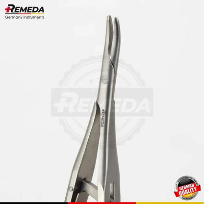 Kalt Arruga Needle Holder on white background